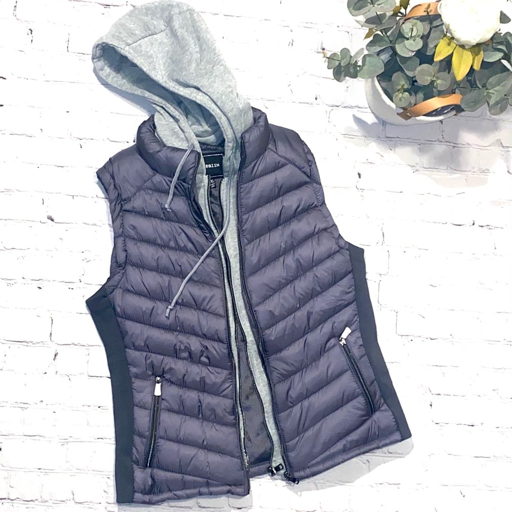 ⭐️ VERSATILE VEST ⭐️ NWOT